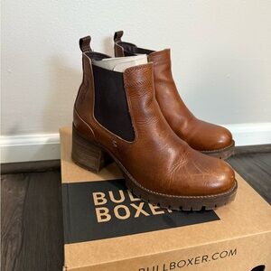 Bullboxer Women's Tan Leather Ankle Booties